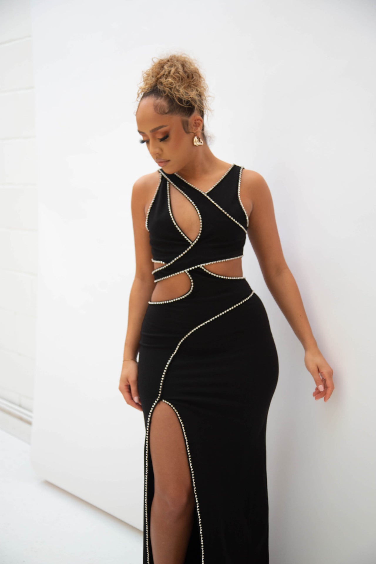 YAURA ZUWA DRESS